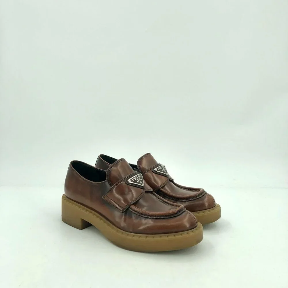 Prada Womens Brown Leather Logo Loafers Size 35 Thick Sole Made In Italy - Picture 1 of 9